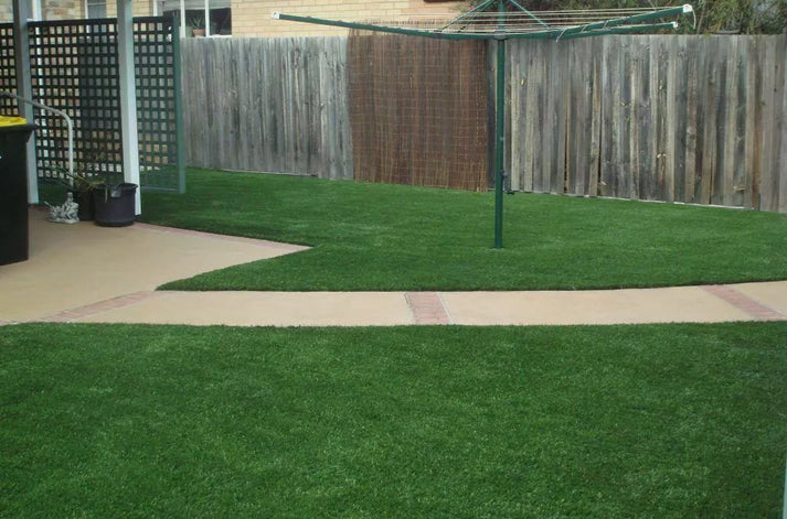 30mm Realistic Artificial Grass Natural Look Lawn Turf Corbycart