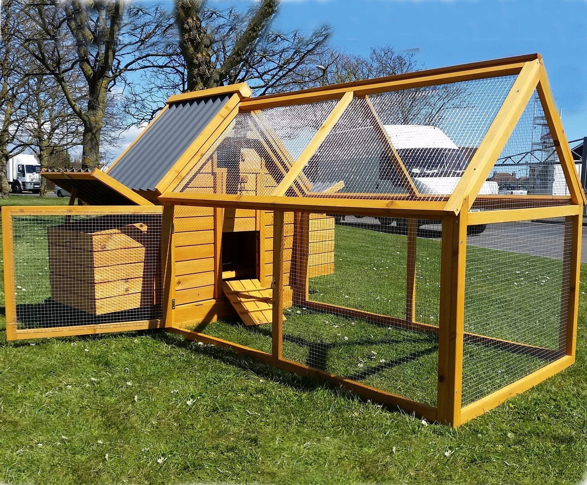 CHICKEN COOP HEN HOUSE POULTRY NEST BOX COOPS RABBIT HUTCH PLASTIC PLUS RUN CorbyCart