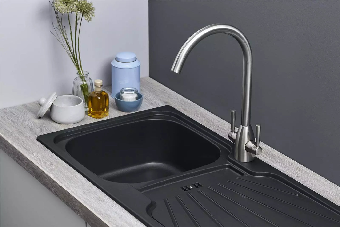 Kitchen Sink Single black  1.0 Bowl Reversible Inset With Waste Kit