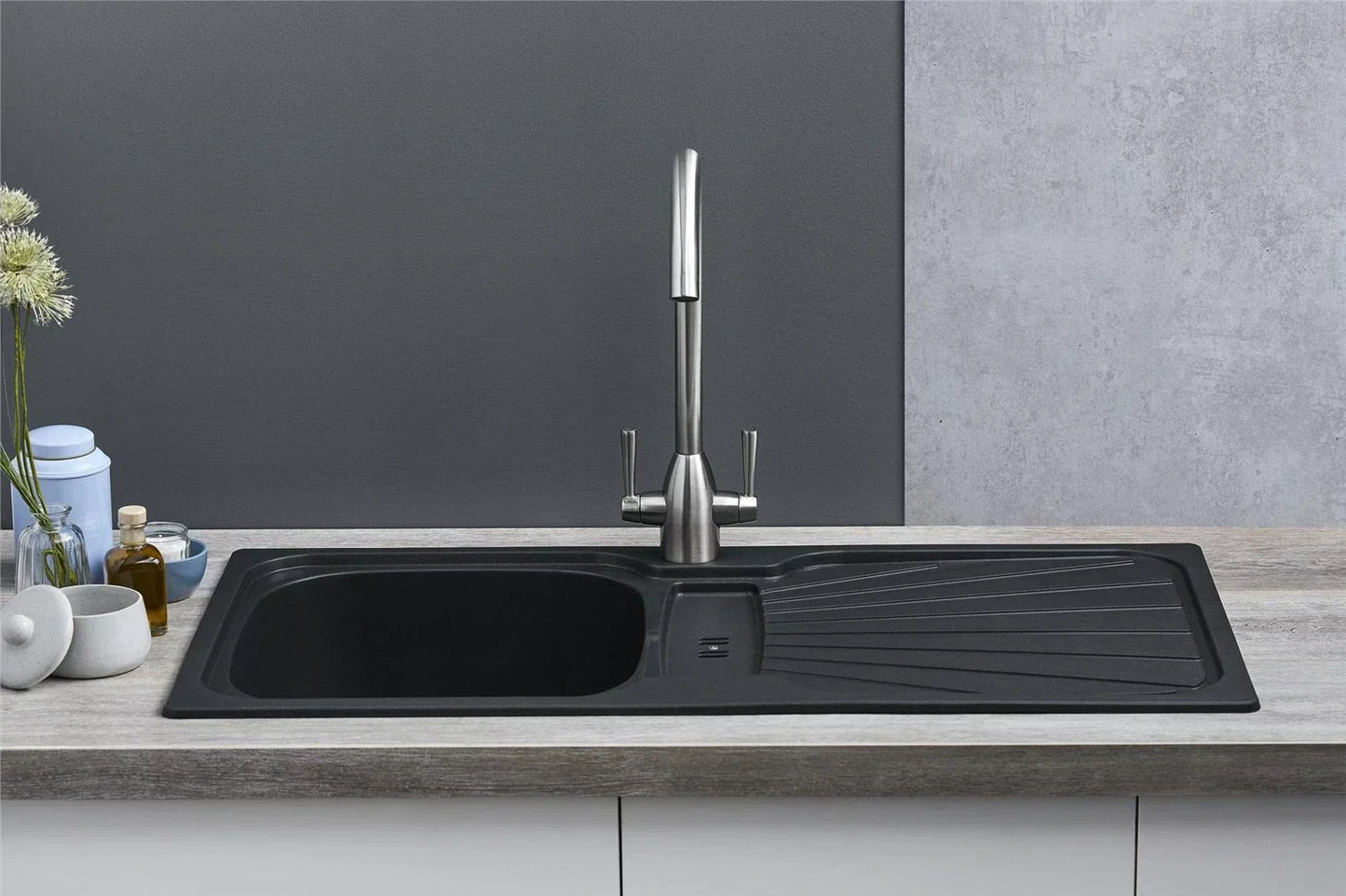 Kitchen Sink Single black  1.0 Bowl Reversible Inset With Waste Kit